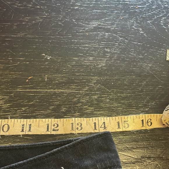 Abercrombie & Fitch CurveLove The Mom High Rise Jeans Size 28. - Picture 10 of 10